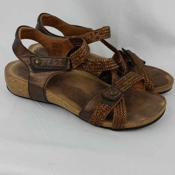 Taos Footwear Shoes - Taos Trulie Bronze Leather/Cork Sandals